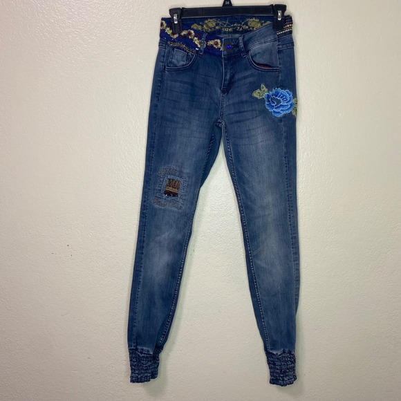 Desigual Embroidered Denim Jogger Style Jeans Size 26 - Picture 2 of 12